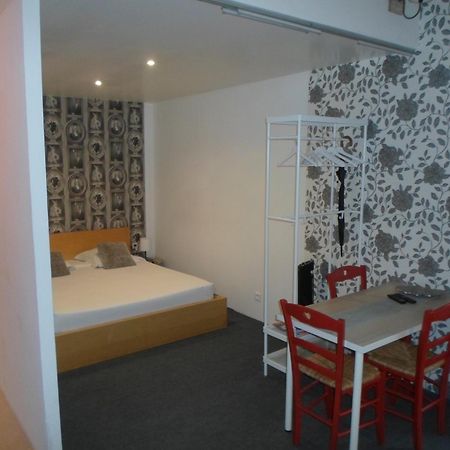 Aucey-la-Plaine Les Colombes De La Baie Du Mont Saint-Michel Bed & Breakfast エクステリア 写真