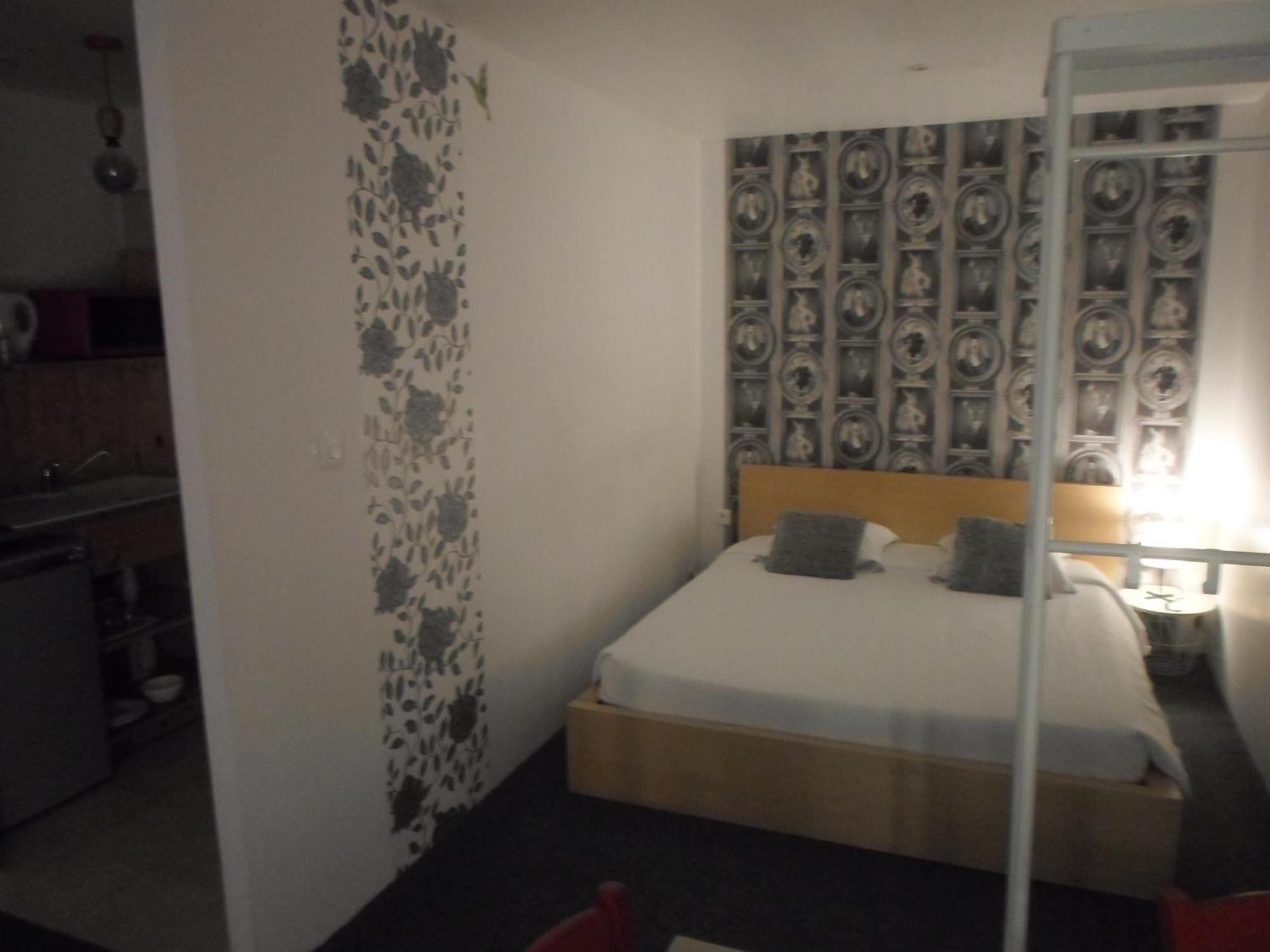Aucey-la-Plaine Les Colombes De La Baie Du Mont Saint-Michel Bed & Breakfast エクステリア 写真